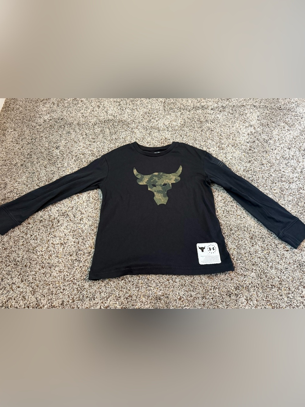 Under Armour Project Rock Veteran’s Day Long Sleeve Shirt — Size Youth XS